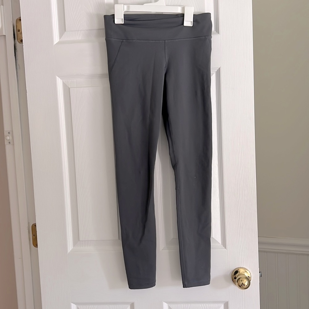 Under Armour, gray leggings